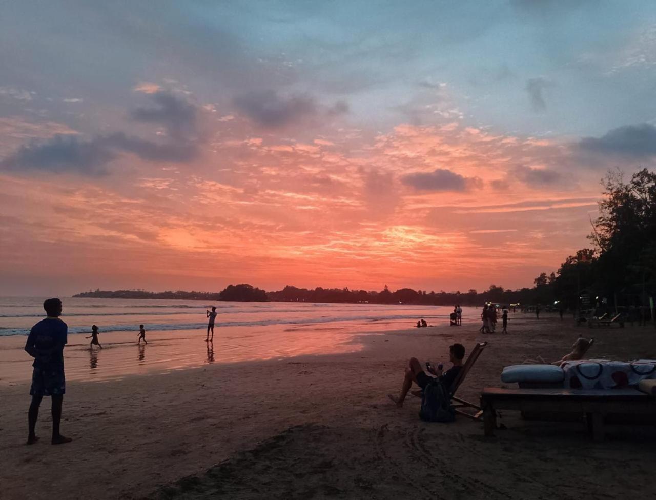 Skywalker Guest House Weligama Dış mekan fotoğraf